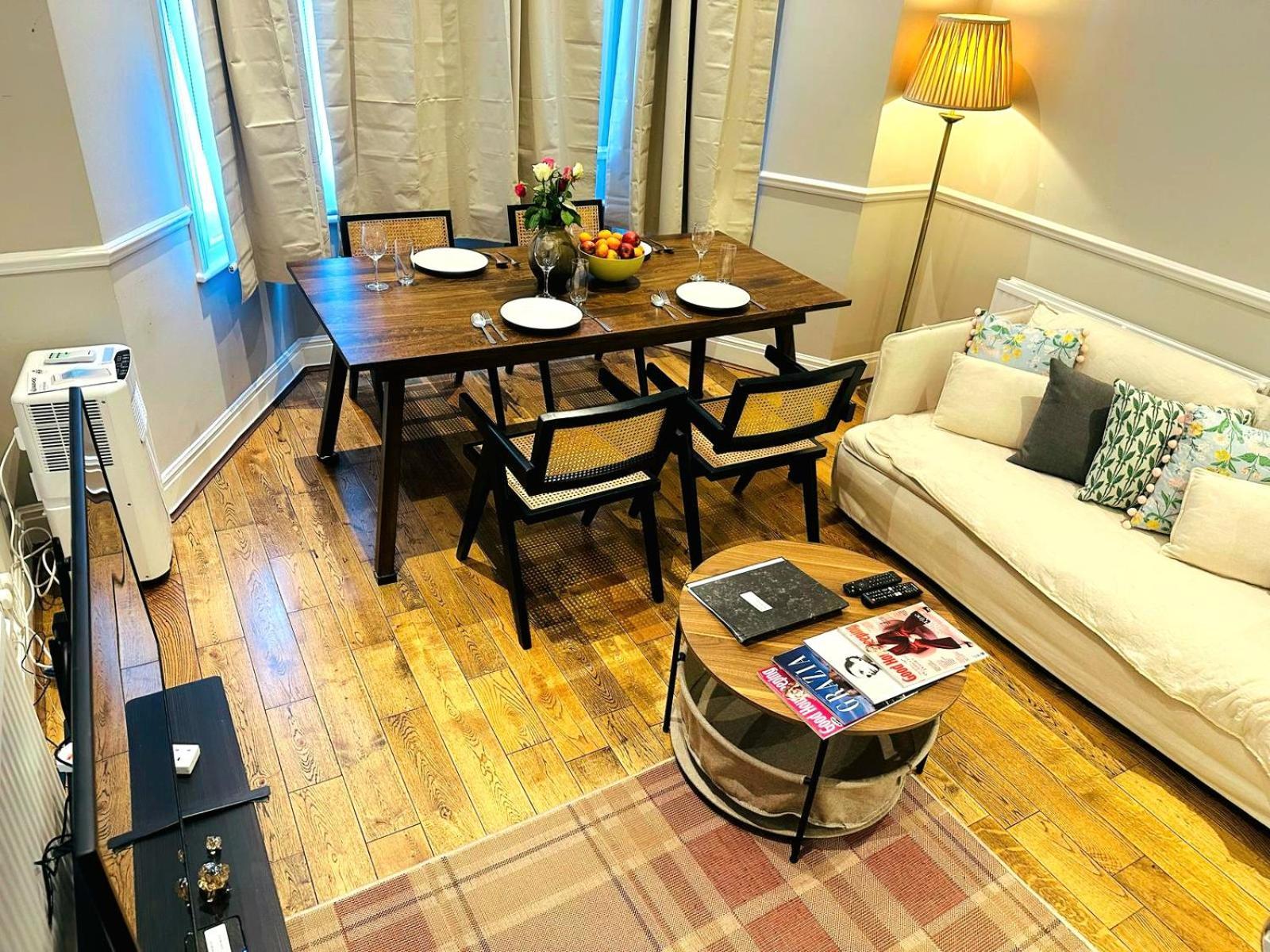 Delightful By Kensington & Chelsea Desirable Locations W8 Sw London