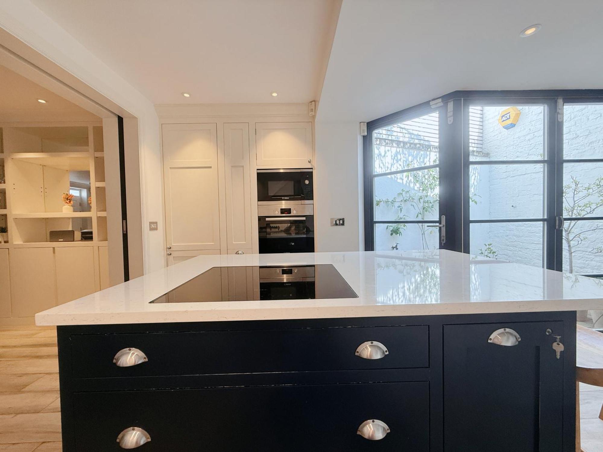 Villa Stylish 3-bedroom Terrace House Near Earls Court London