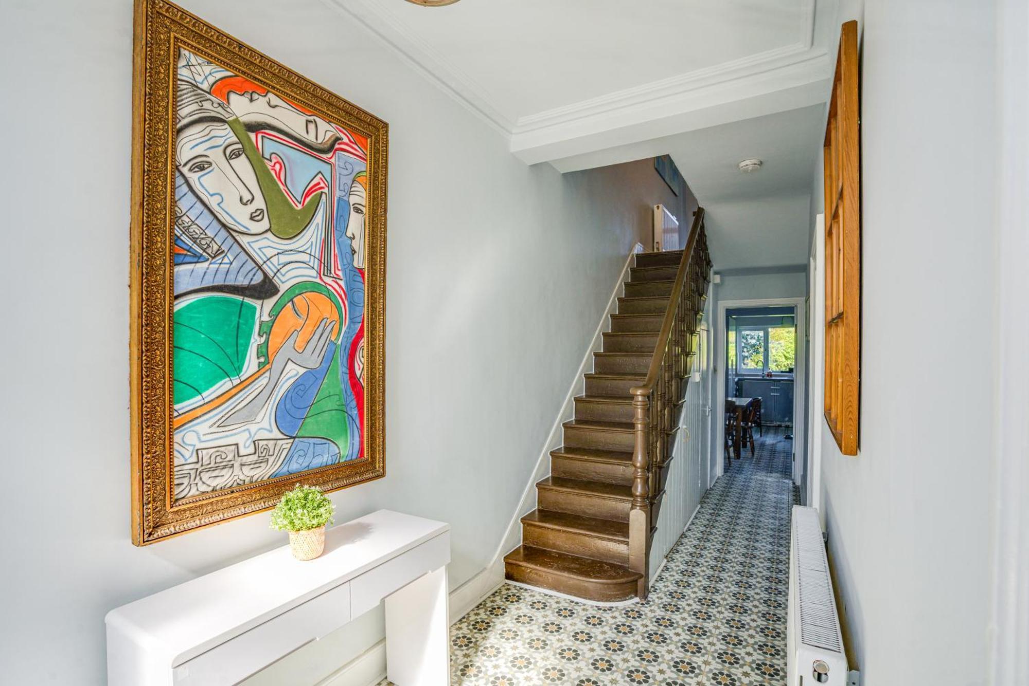 Spacious 4br Family & Corporate Holiday home *