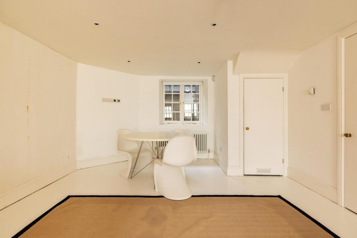Chelsea House On The Thames Holiday home *