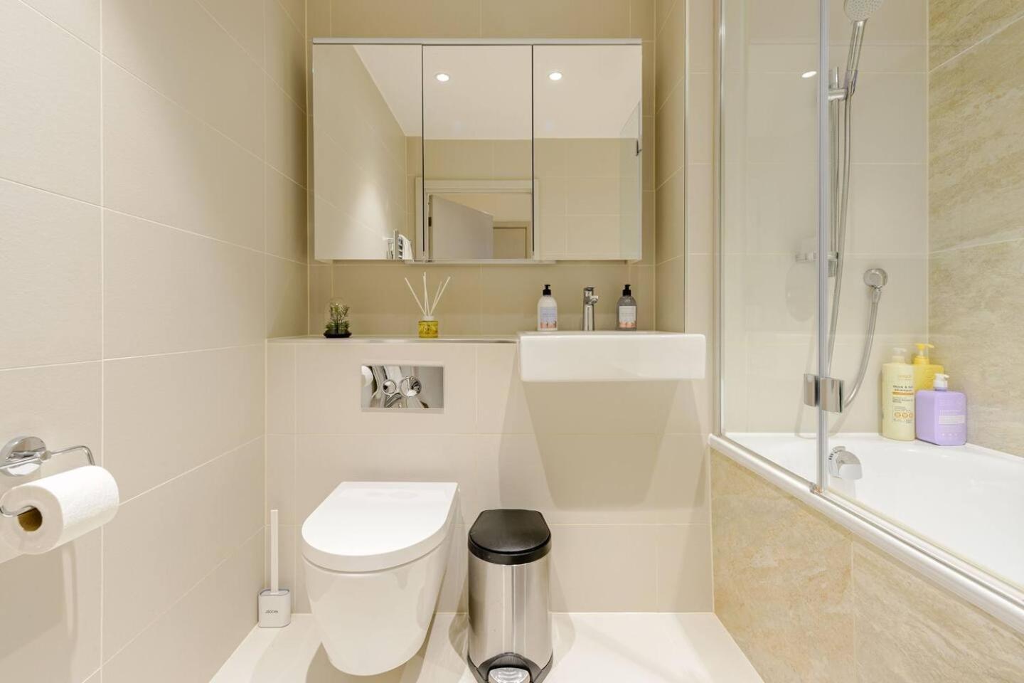 King's Cross 2 Bed Luxury - Sleeps 4 Apartment London