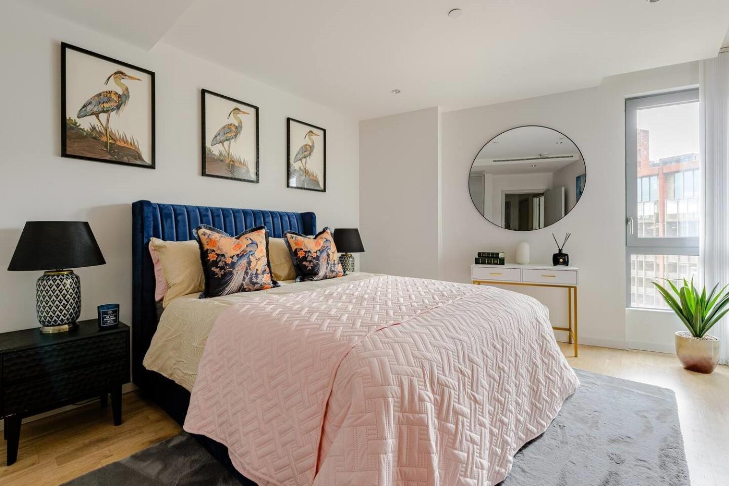 Apartment King's Cross 2 Bed Luxury - Sleeps 4 London