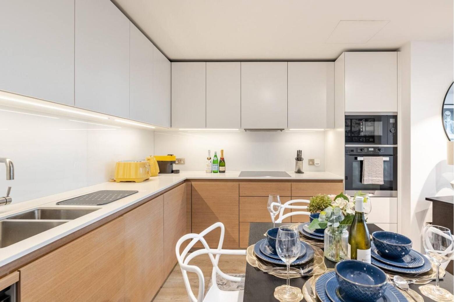 Apartment Luxe 2 Bed In Heart Of Soho *