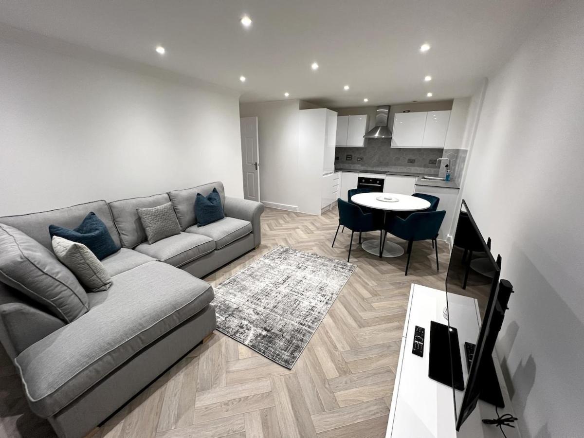 2 Bedroom Flat