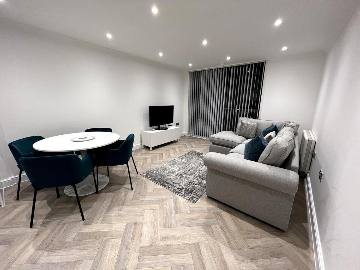 2 Bedroom Flat