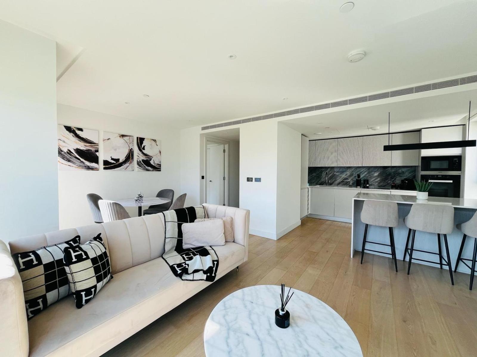 Executive -steps To Tube -quick Access To Apartment