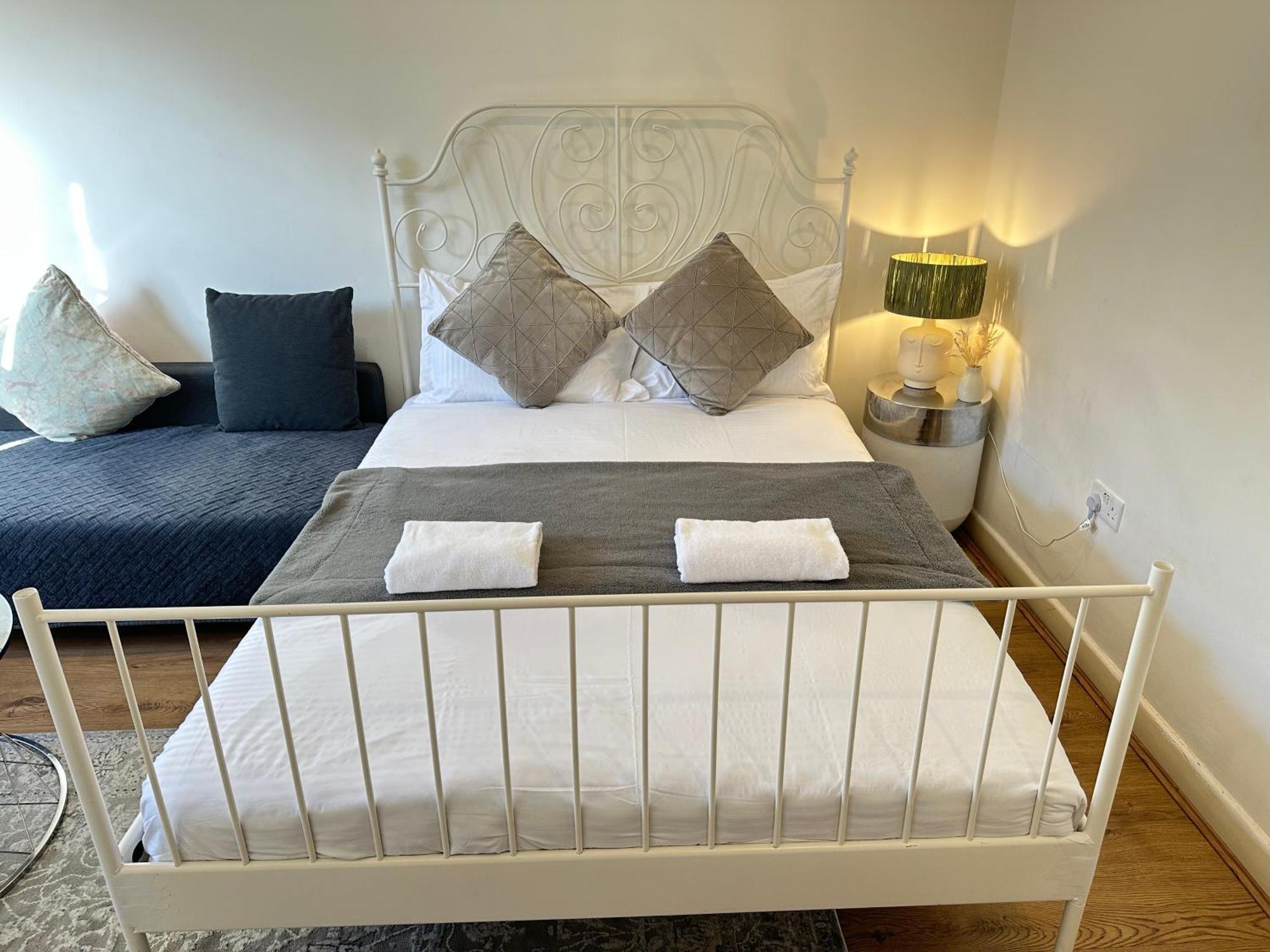 Oxford Street Flat * London