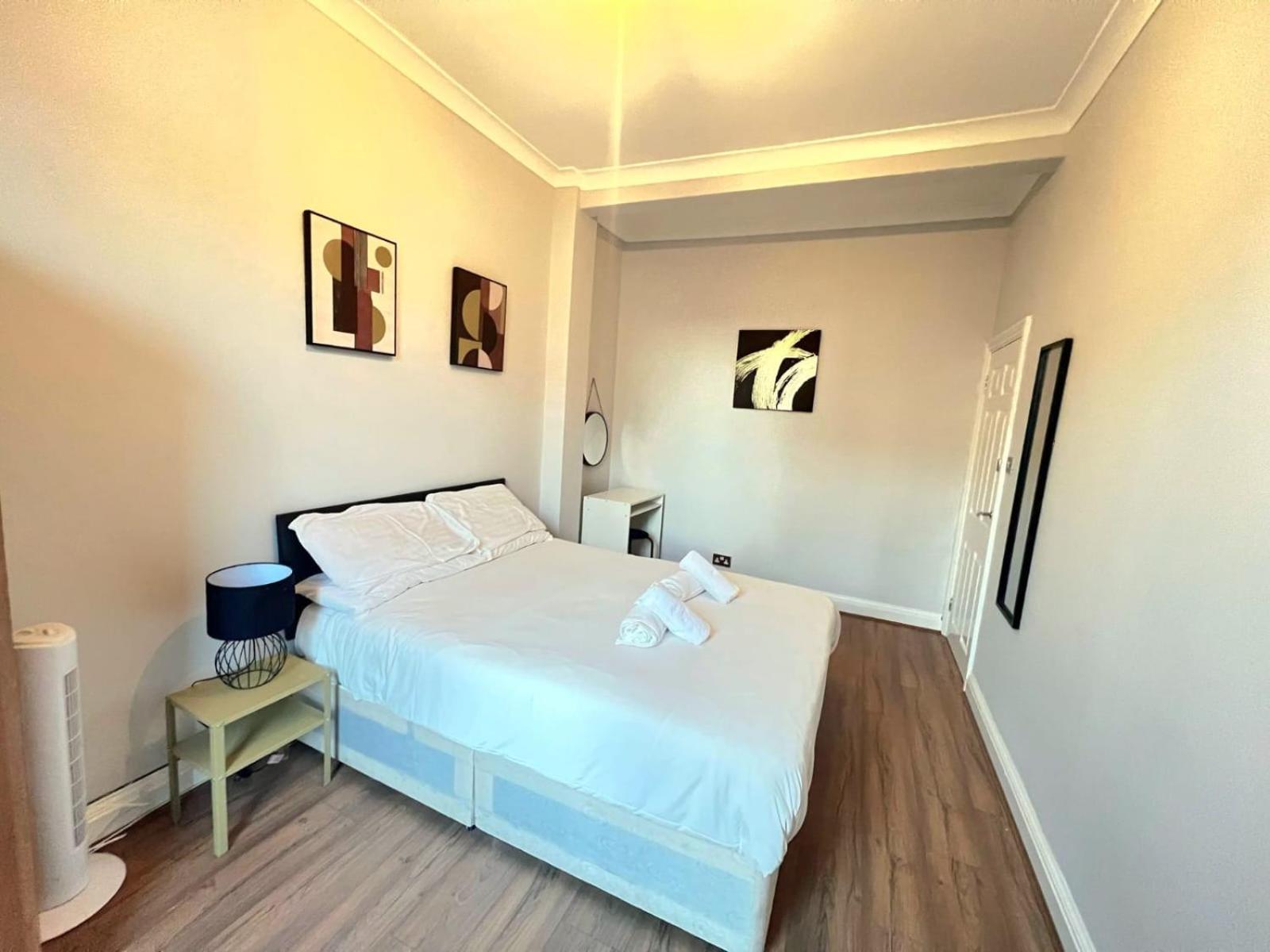 Comfortable 2-bedriim In The Heart Of *