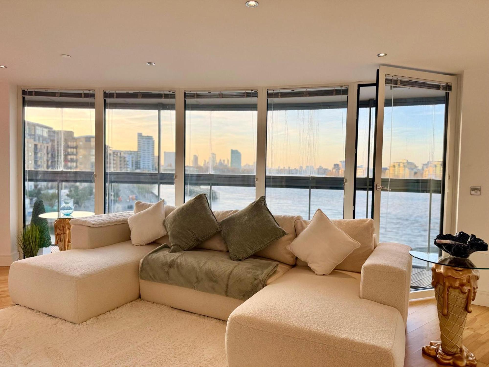 Apartamento Luxury Penthouse Greenwich Londres