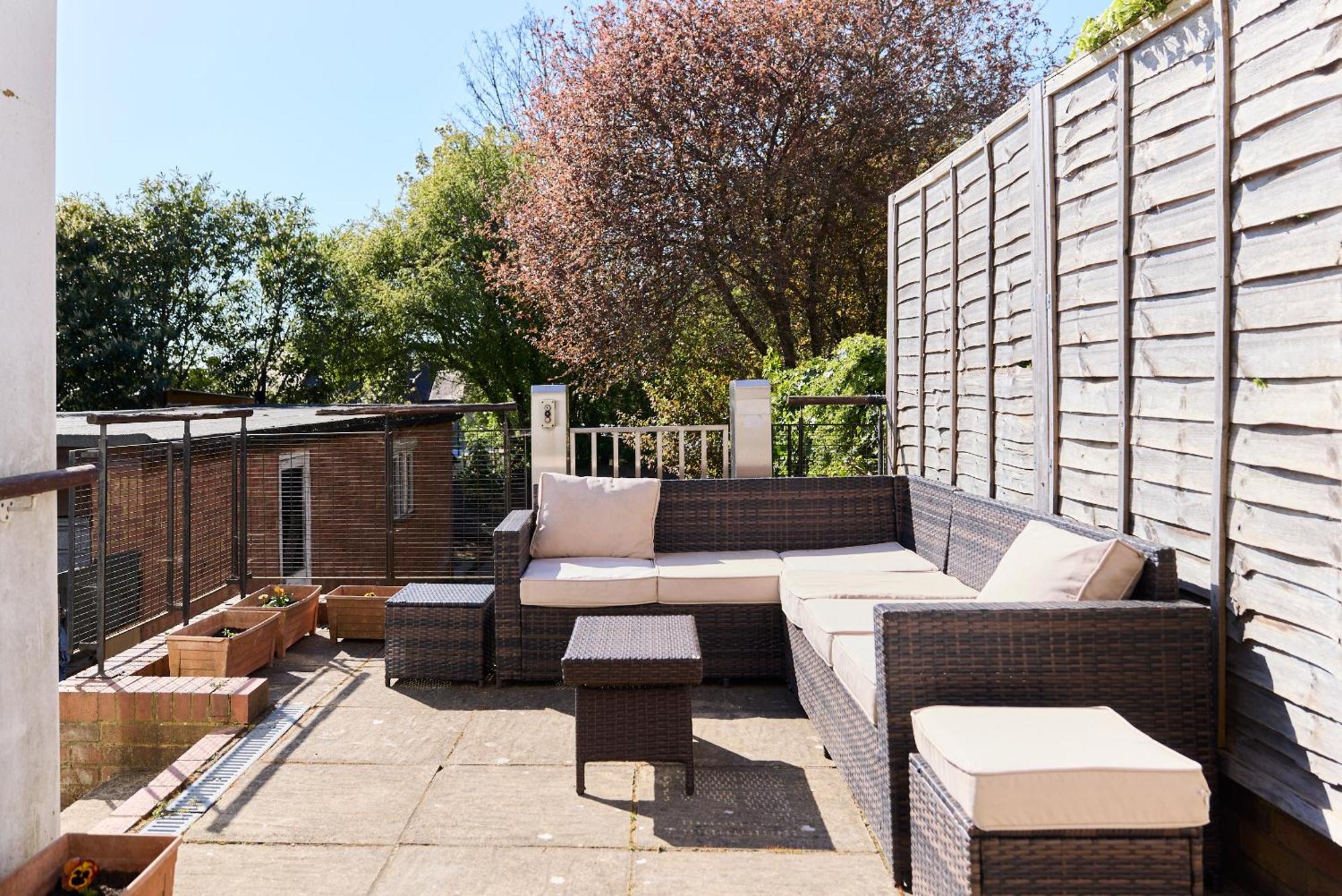 Apartment The Randall Retreat - Spacious 4bdr With Garden