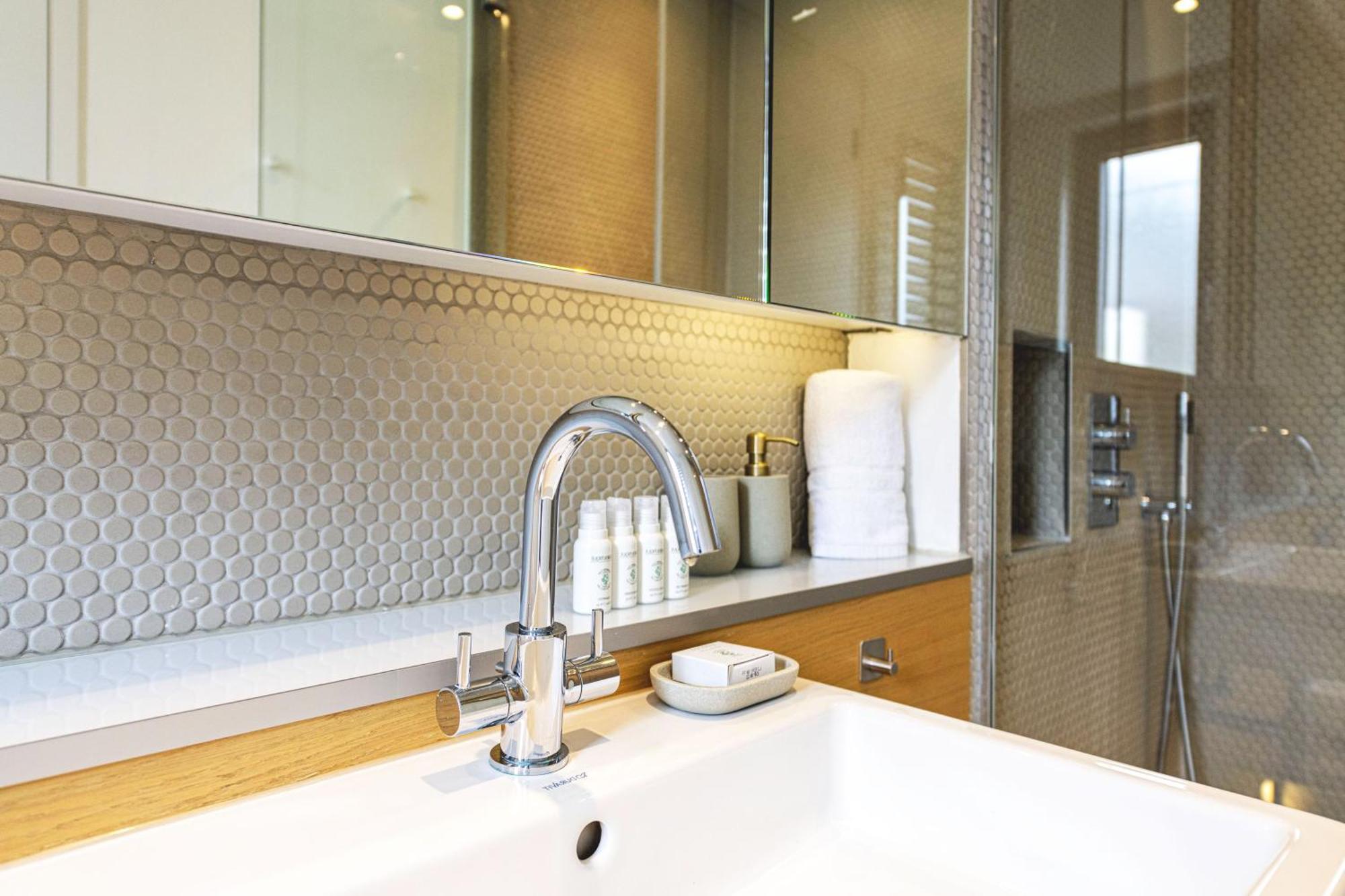 The Tate Modern Penthouse - Elegant 2-bedroom On Southbank Apartment