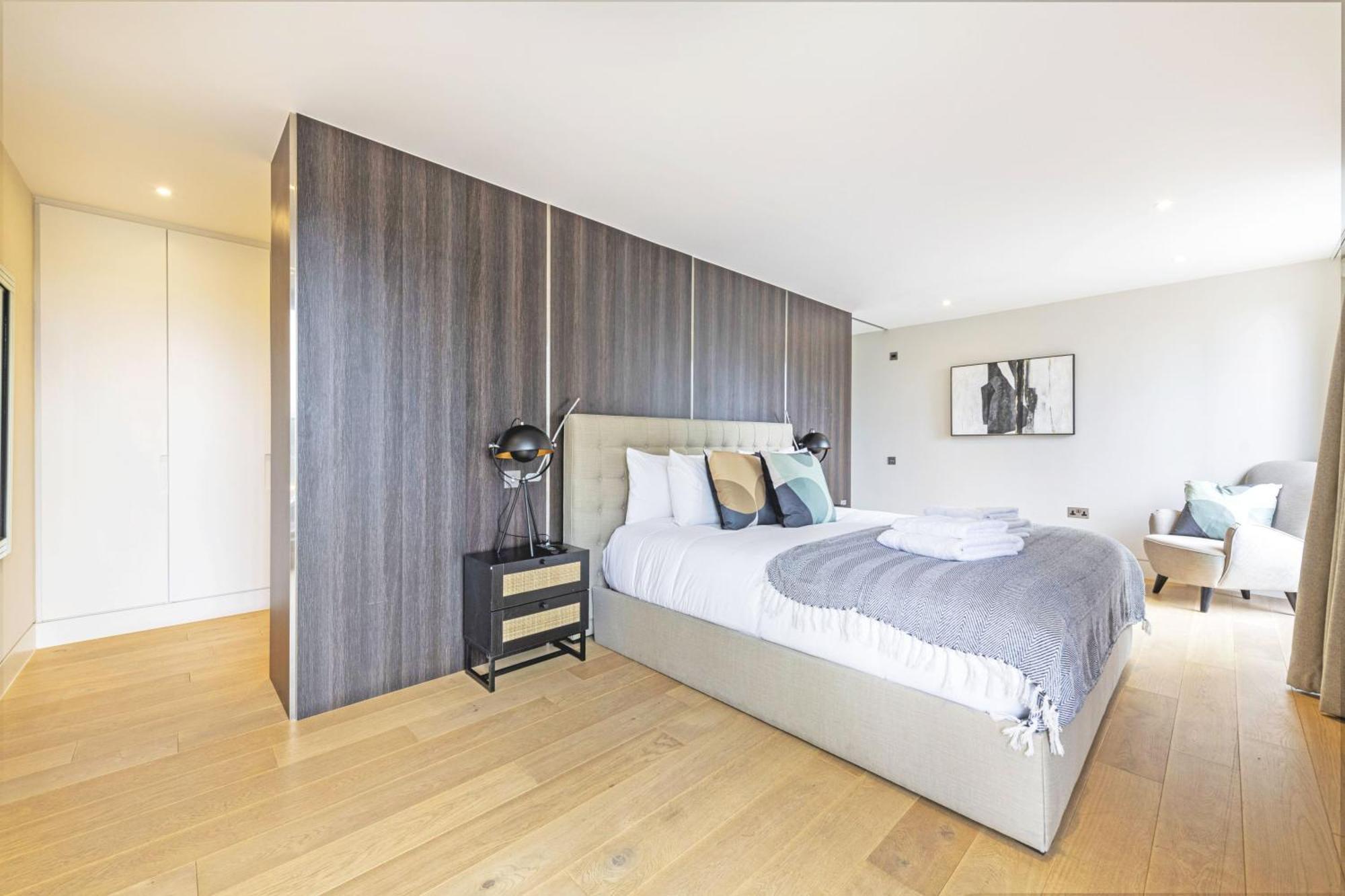 The Tate Modern Penthouse - Elegant 2-bedroom On Southbank Apartment London
