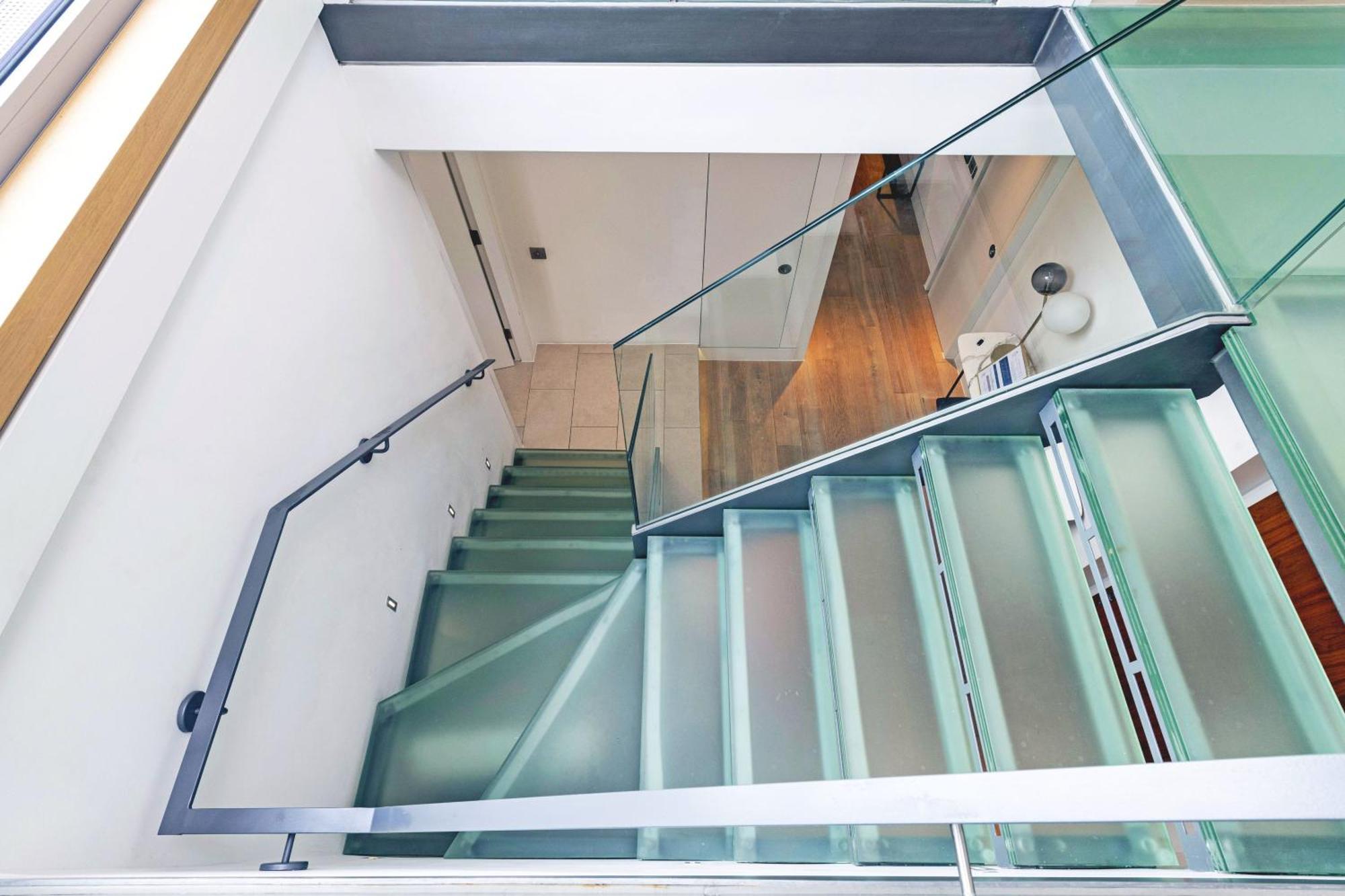 The Tate Modern Penthouse - Elegant 2-bedroom On Southbank London