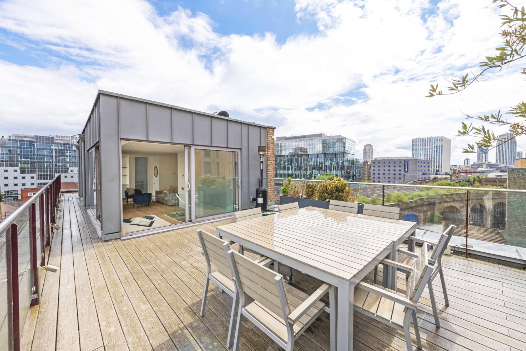 The Tate Modern Penthouse - Elegant 2-bedroom On Southbank Apartment London