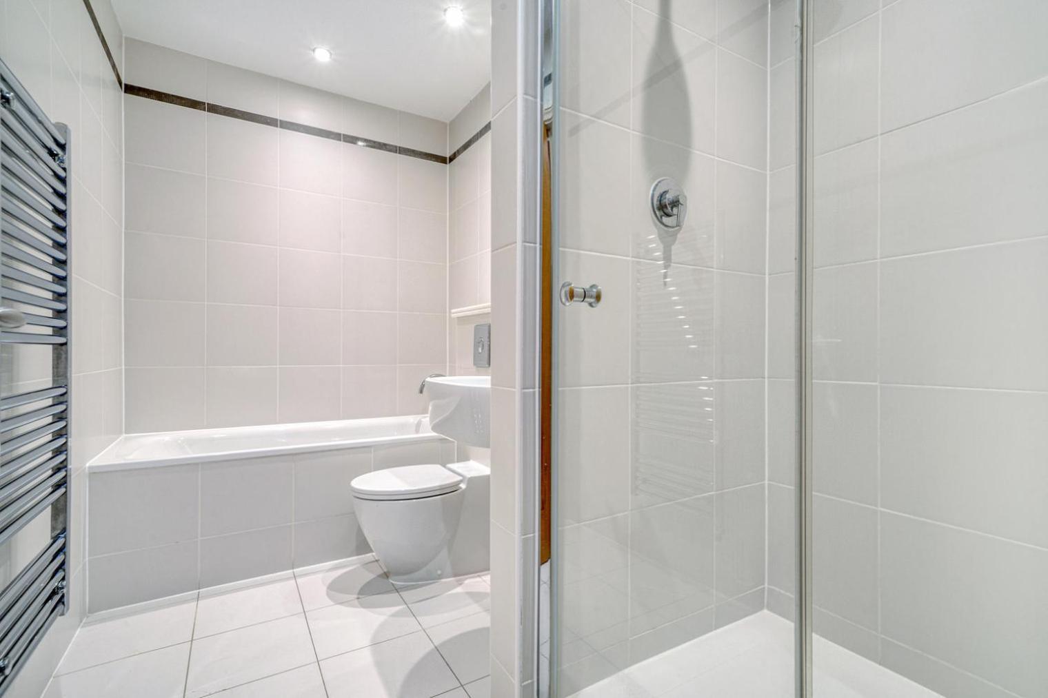 Blueground Holborn High Ceiling Nr Station Lon-84 Apartment London