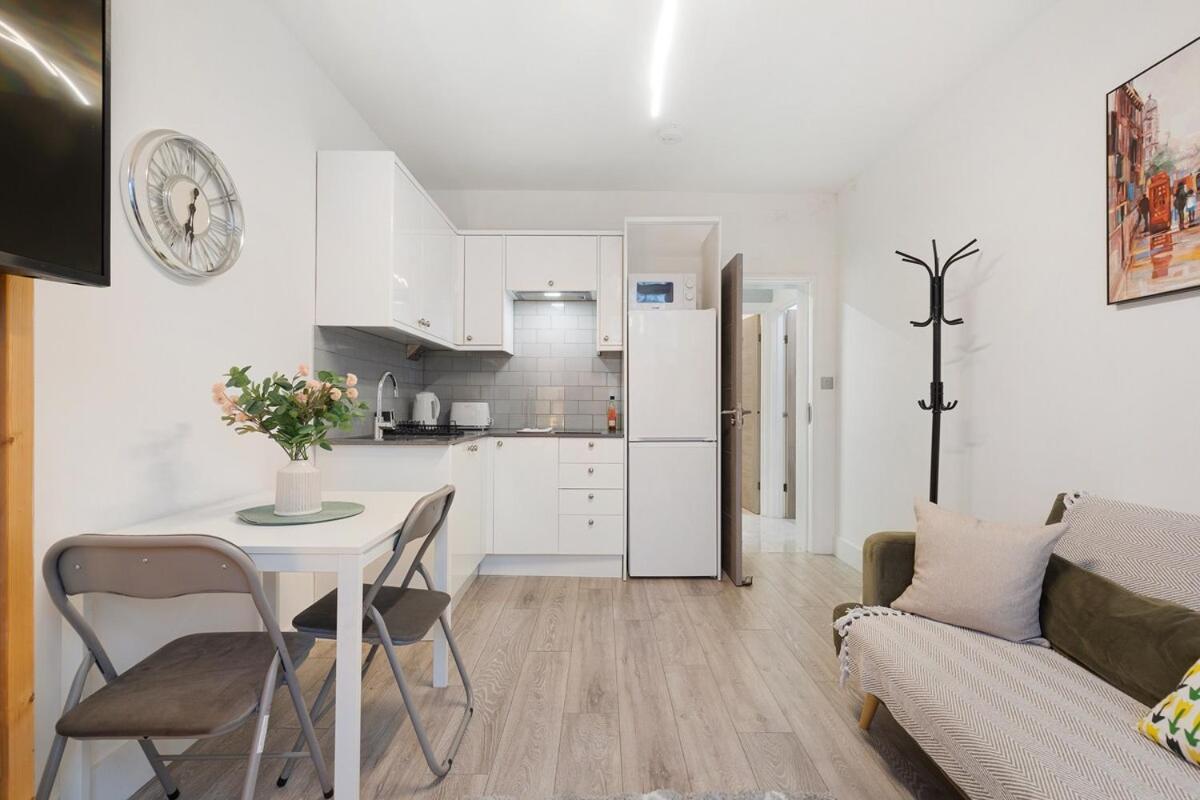 Scott Ellis 2 Apartment London