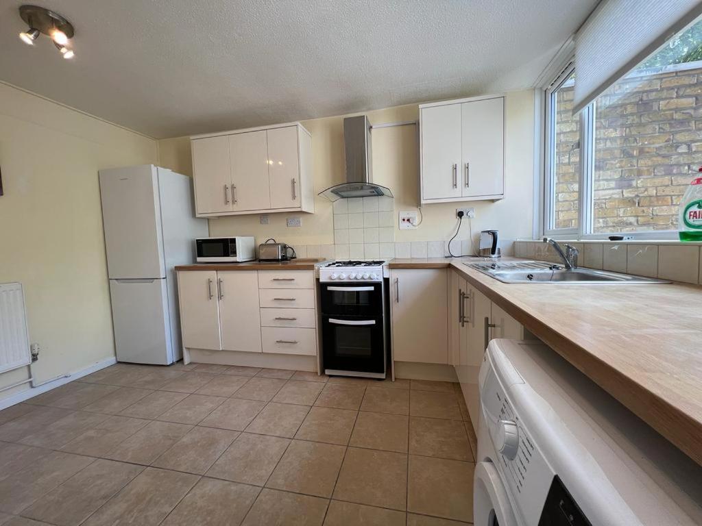Lovely 4bed Property, 8min To Oxford Street * London