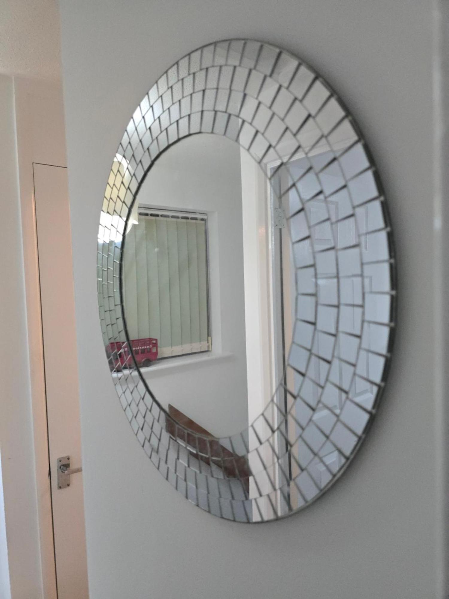 Apartment Emerald Excel Airport O2