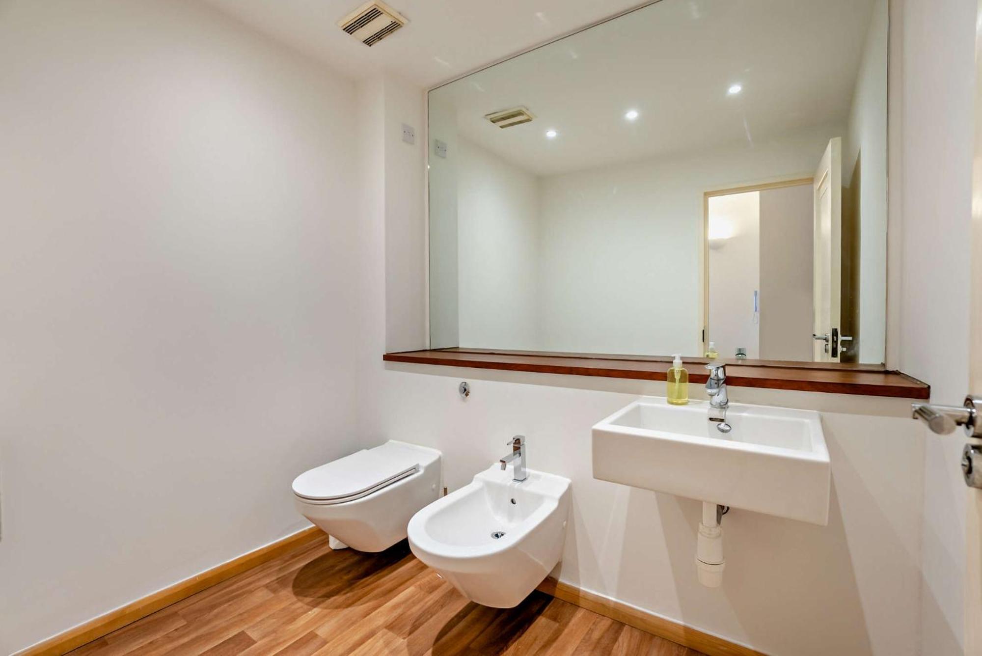 Strathmore Court Apartamento *
