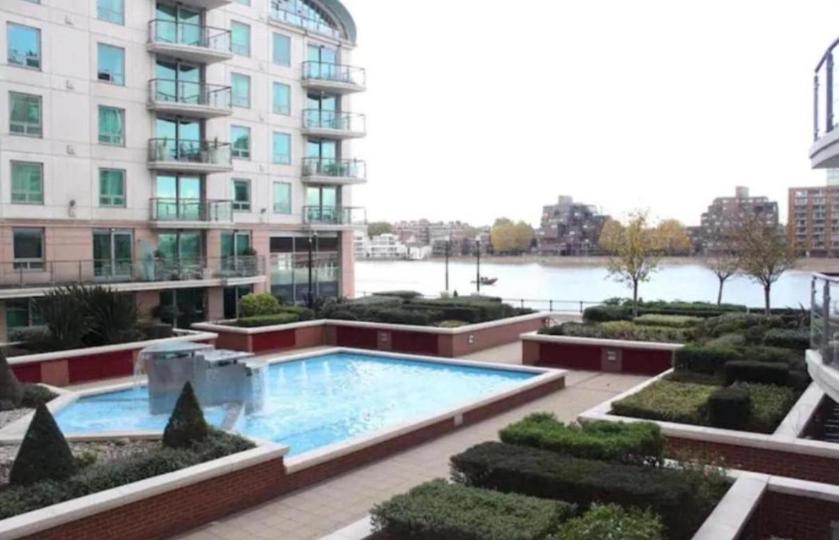 Appartement Fountain House Flat Londen