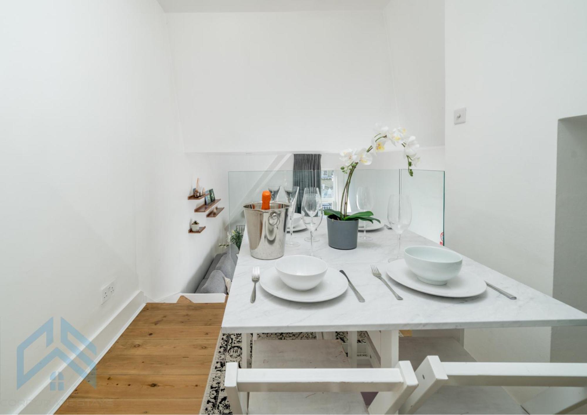 Appartement Boutique 2br With Roof Terrace Near Tube - West Kensington Londen