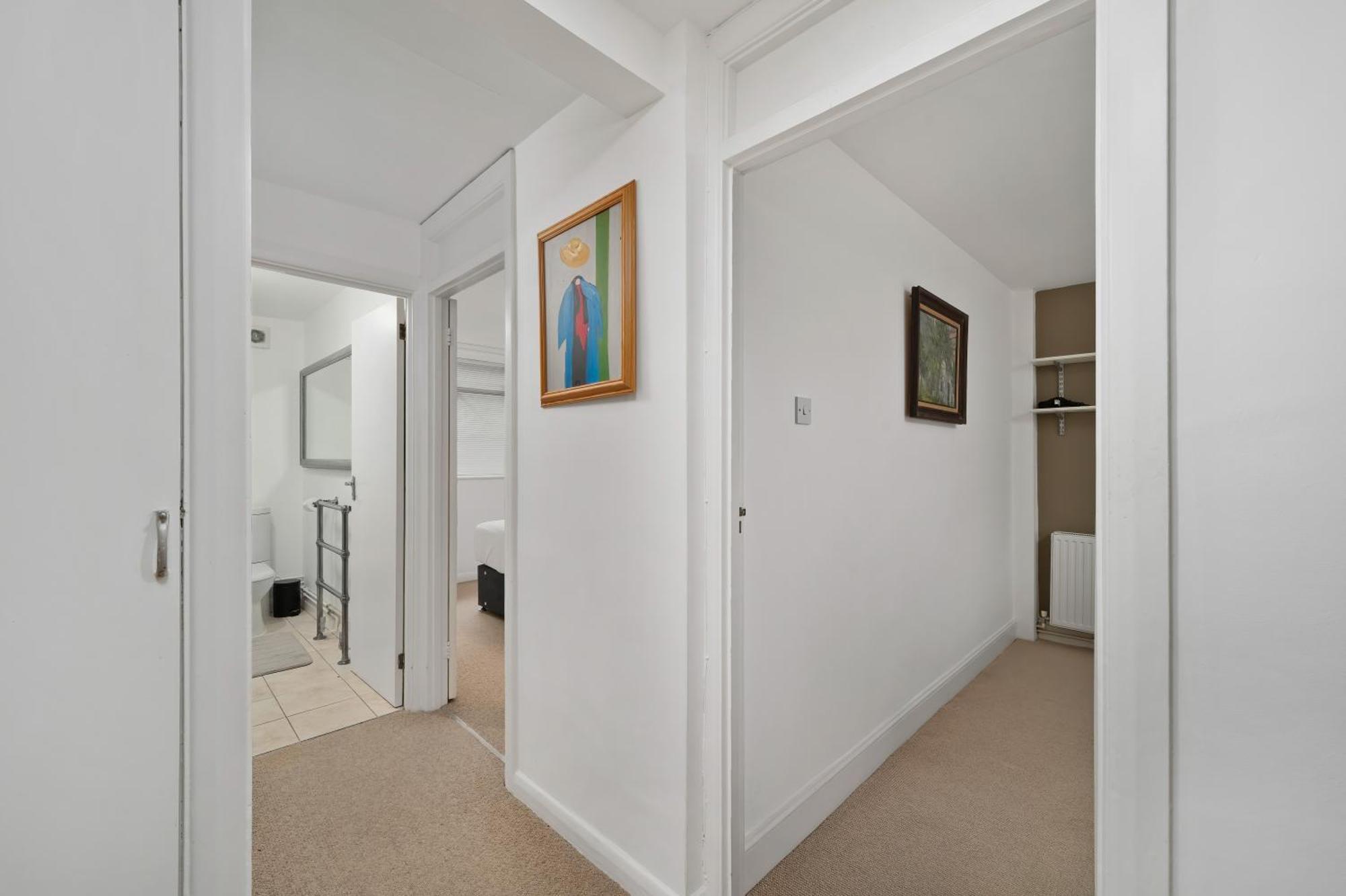 Paddington, Modern 2 Bedroom London
