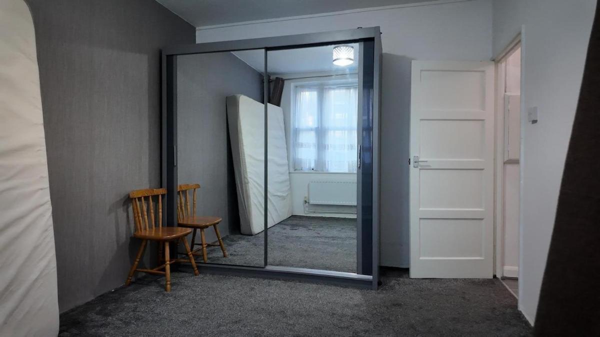 Lux Apartment Near London City & Shoreditch And Brick Lane Apartment