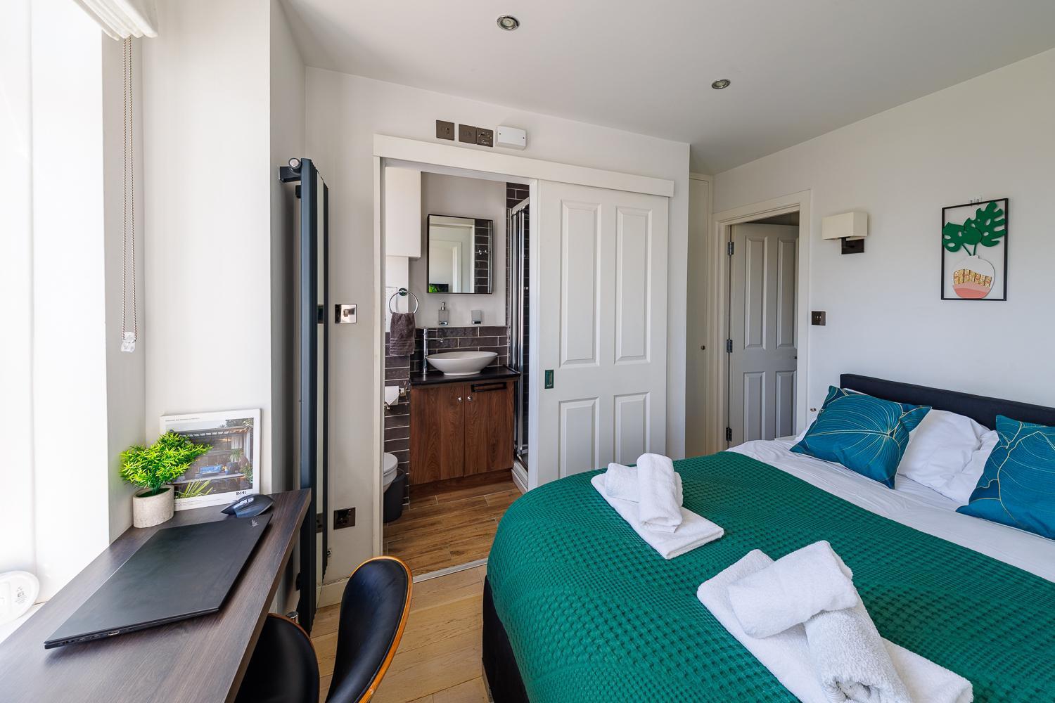 The Cosy Urban Jungle - Brixton * London