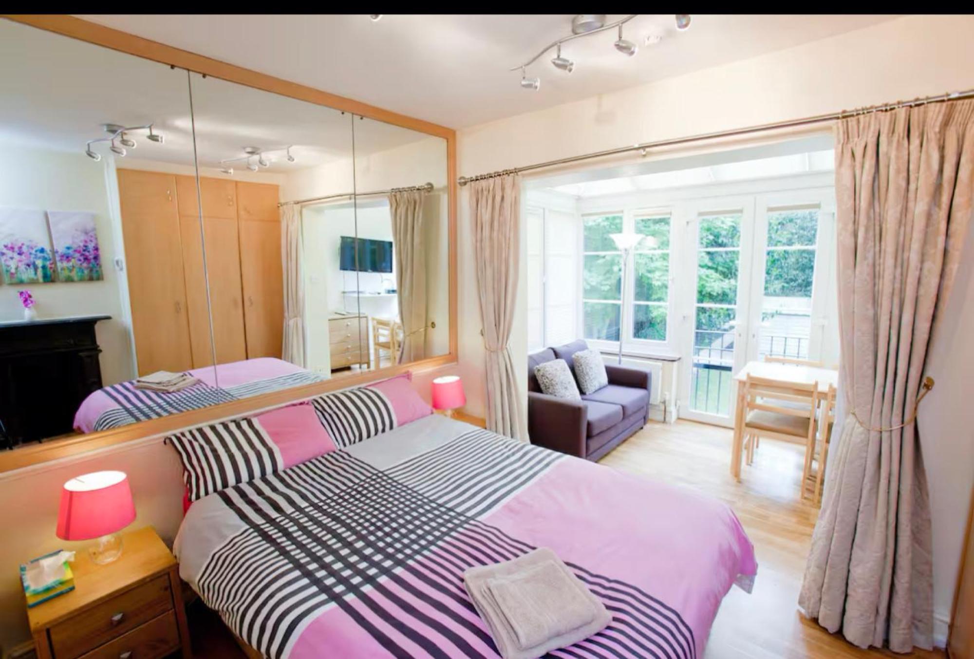 Superb In Willesden Green, 10mins To London