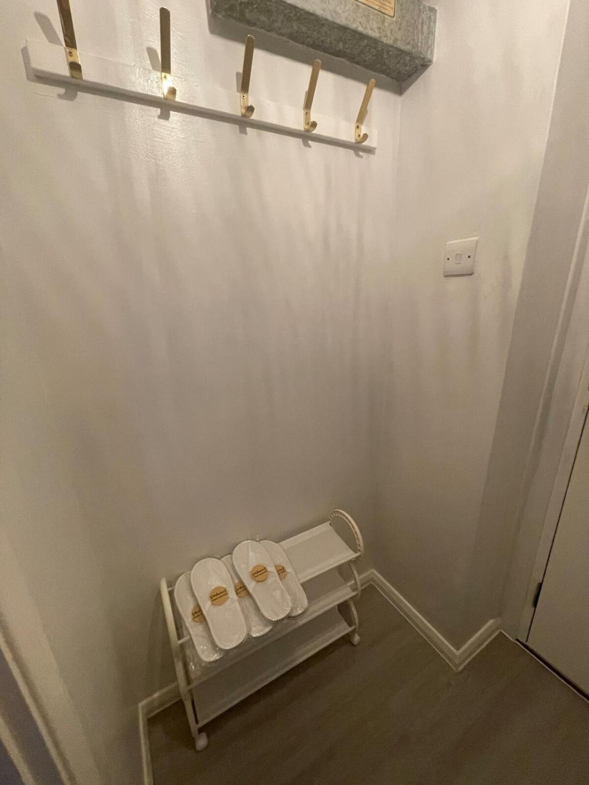 Apartment Luxurious & Spacious 3-br Free Parking Balcony *