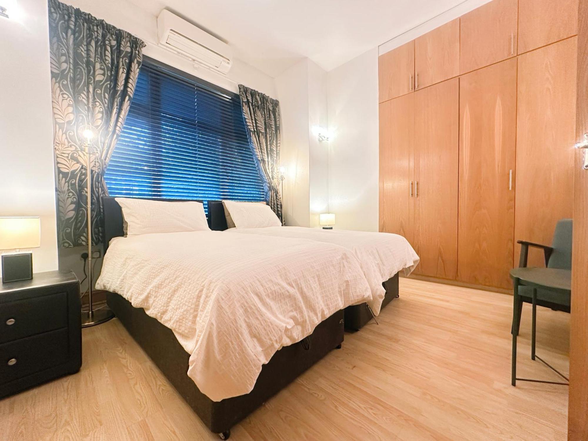 Superb In Willesden Green, 10mins To * London