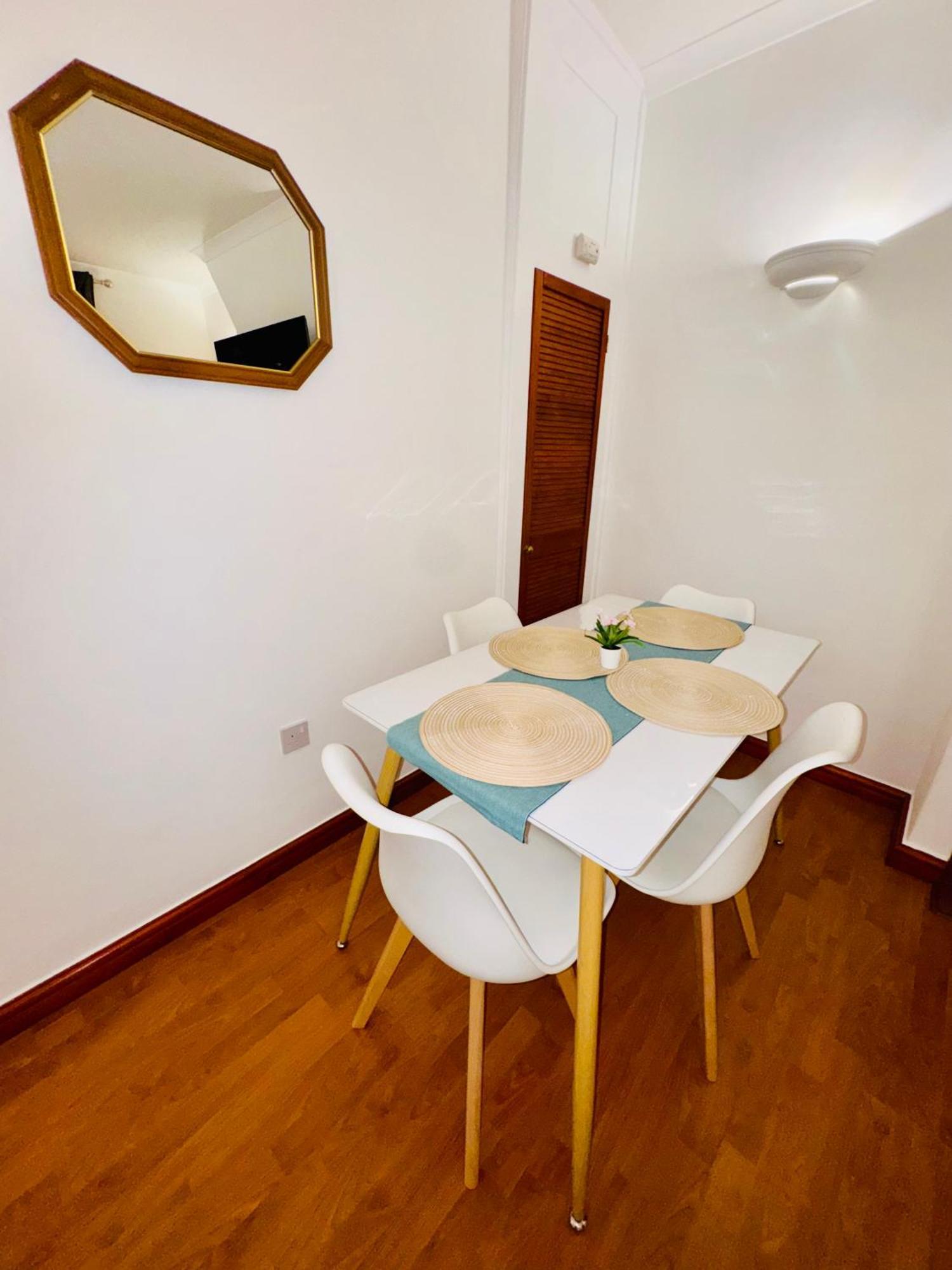 Apartment Vauxhall, River Thames, Big Ben Retreat, Family London
