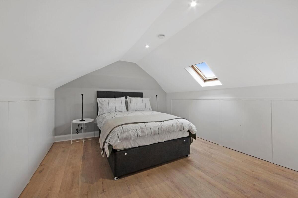 New Loft Style 2 Bed Maida Vale Sleeps 6 People Apartment