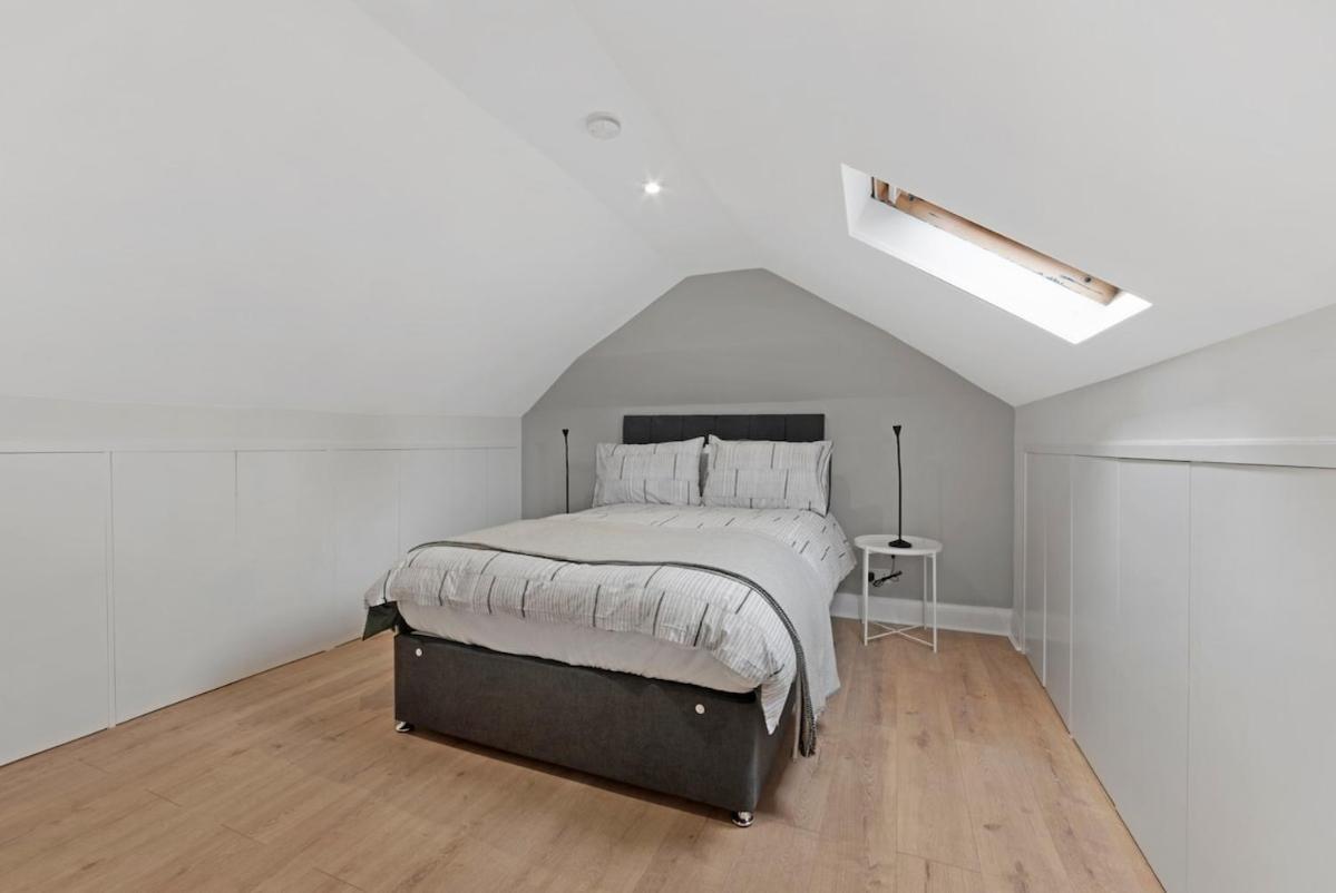 New Loft Style 2 Bed Maida Vale Sleeps 6 People Apartment London