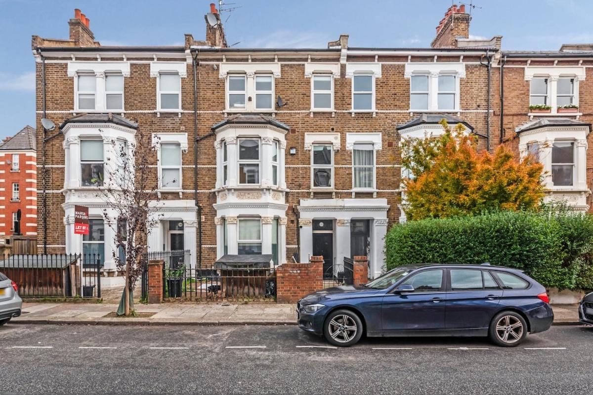 New Loft Style 2 Bed Maida Vale Sleeps 6 People