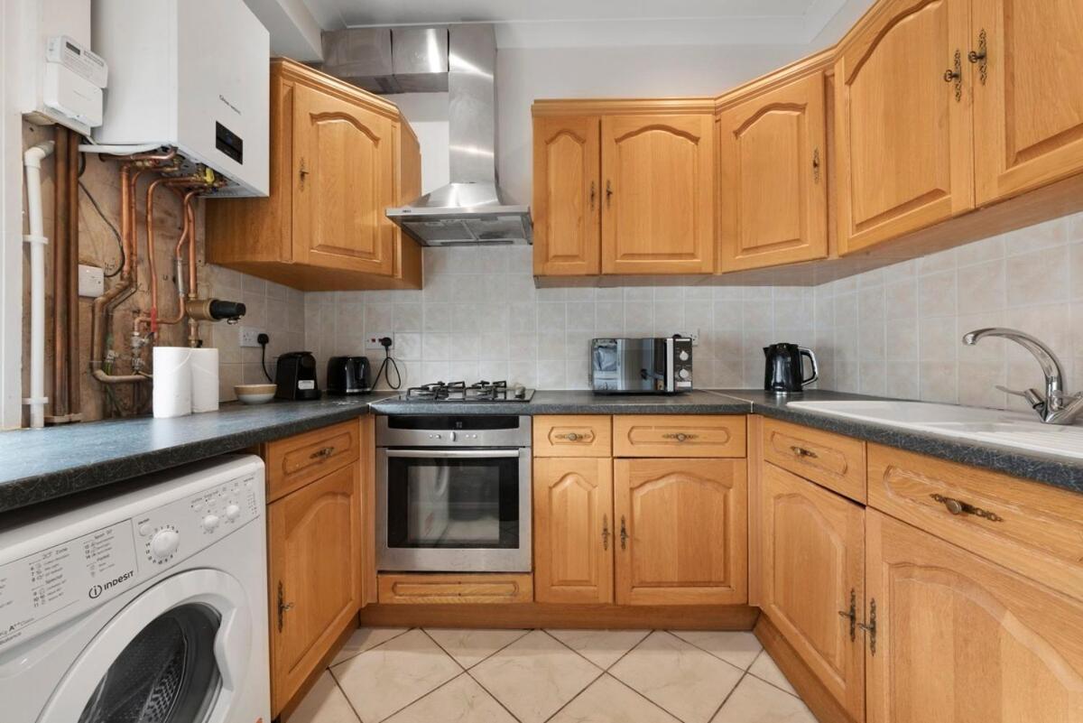 New Loft Style 2 Bed Maida Vale Sleeps 6 People Apartment