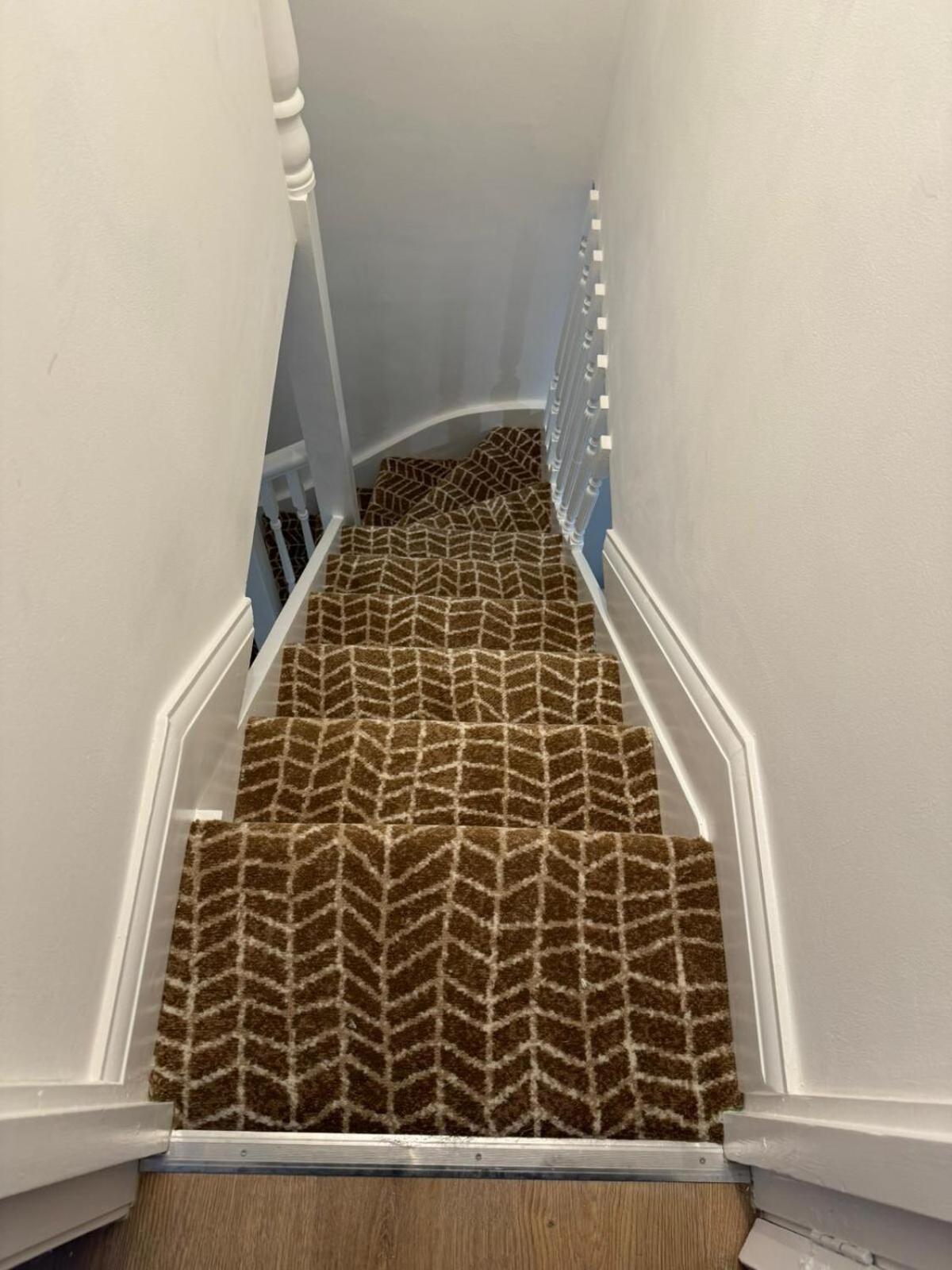 Apartment New Loft Style 2 Bed Maida Vale Sleeps 6 People