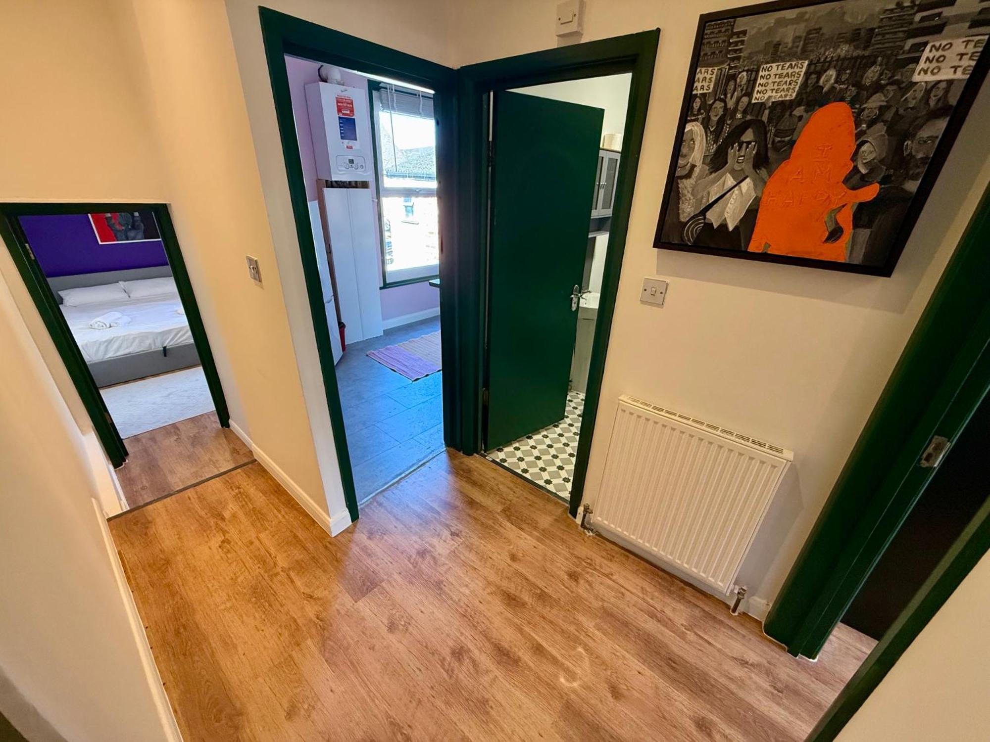 Seven Sisters Muse Apartment *