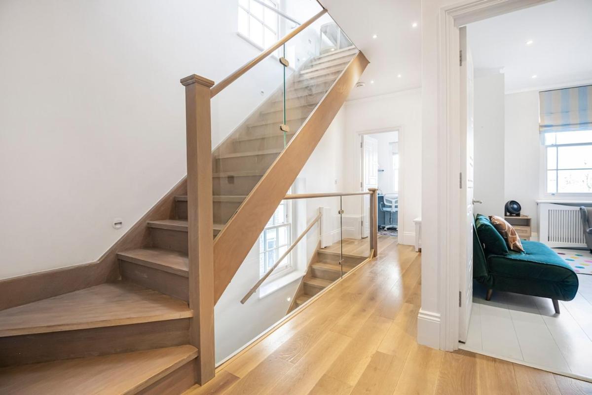 The Grand Camden Garden 4br *