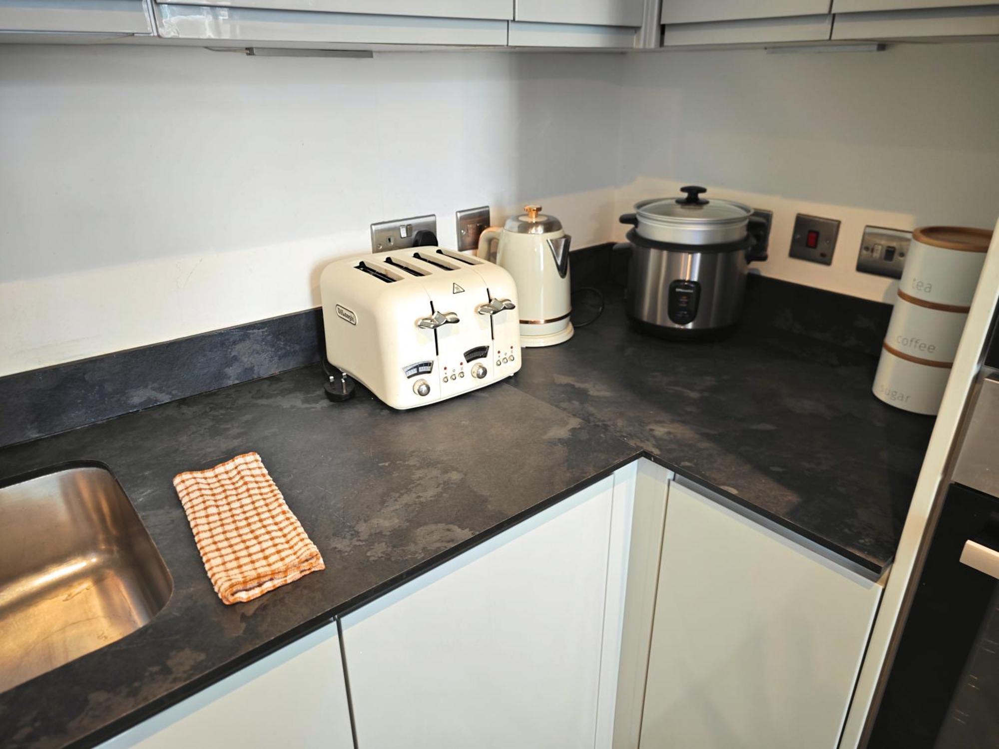 Apartment Luxury 4-bedroom In Oxford Street *