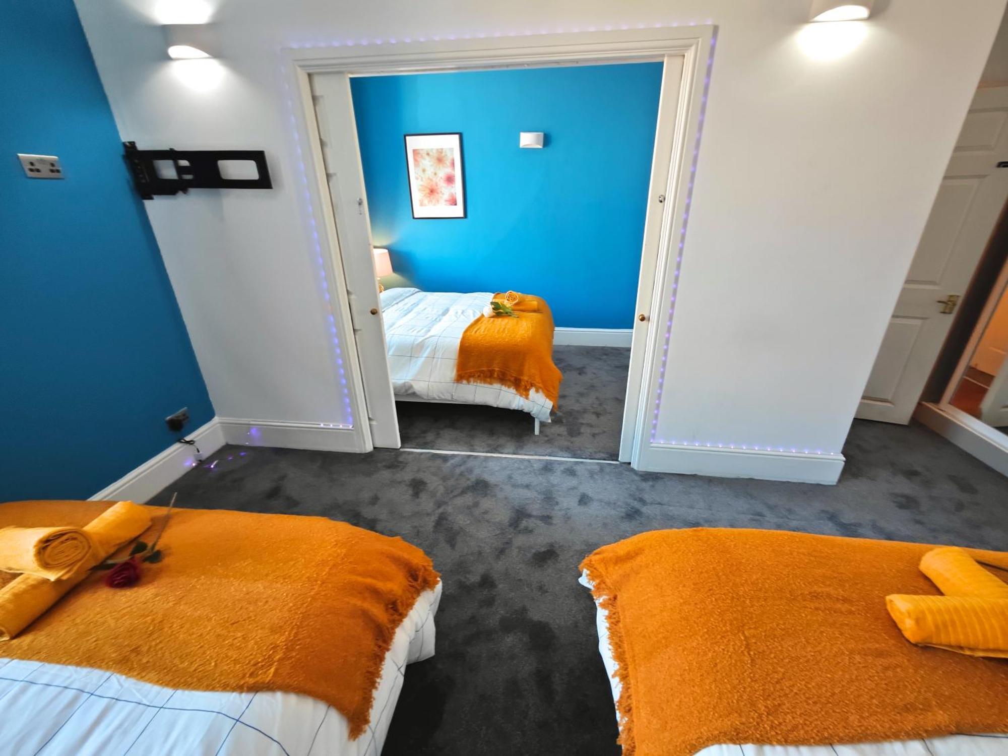 Luxury 4-bedroom In Oxford Street * London