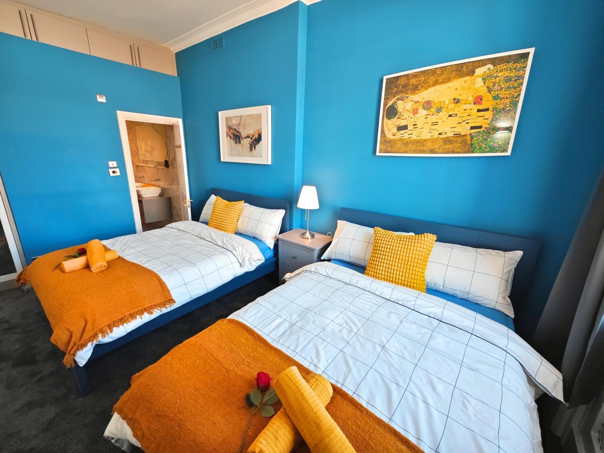 Luxury 4-bedroom In Oxford Street * London