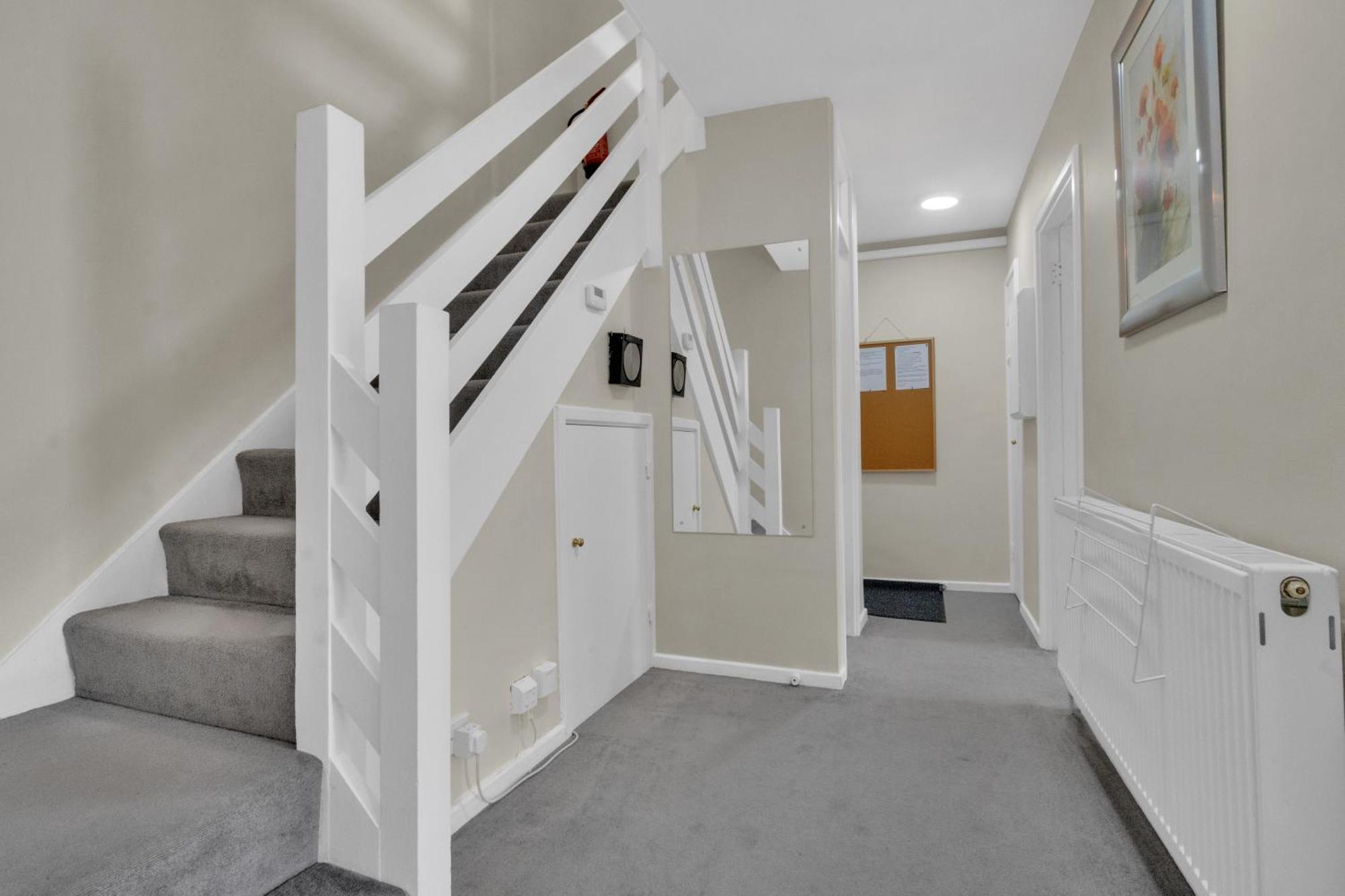 Cosy 5-bedroom Flat With Terrace In Wimbledon London
