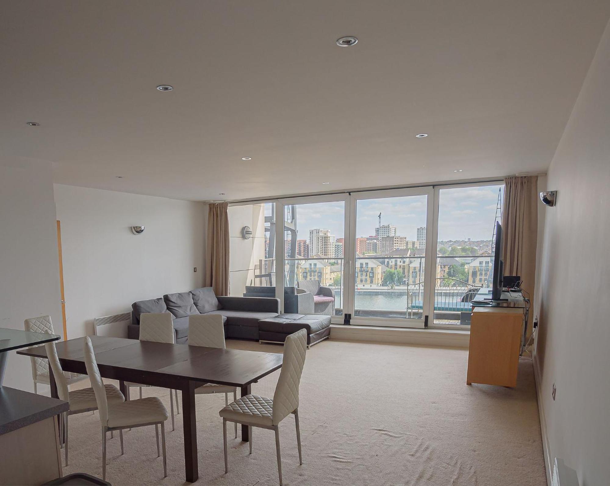 Western Excel Apartment *