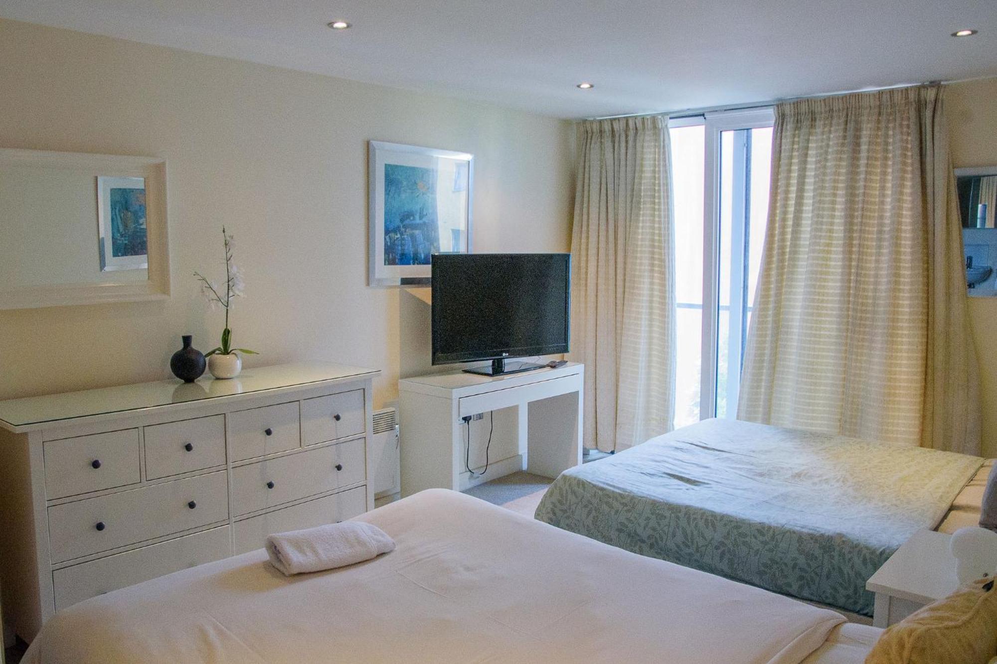 Apartment Western Excel