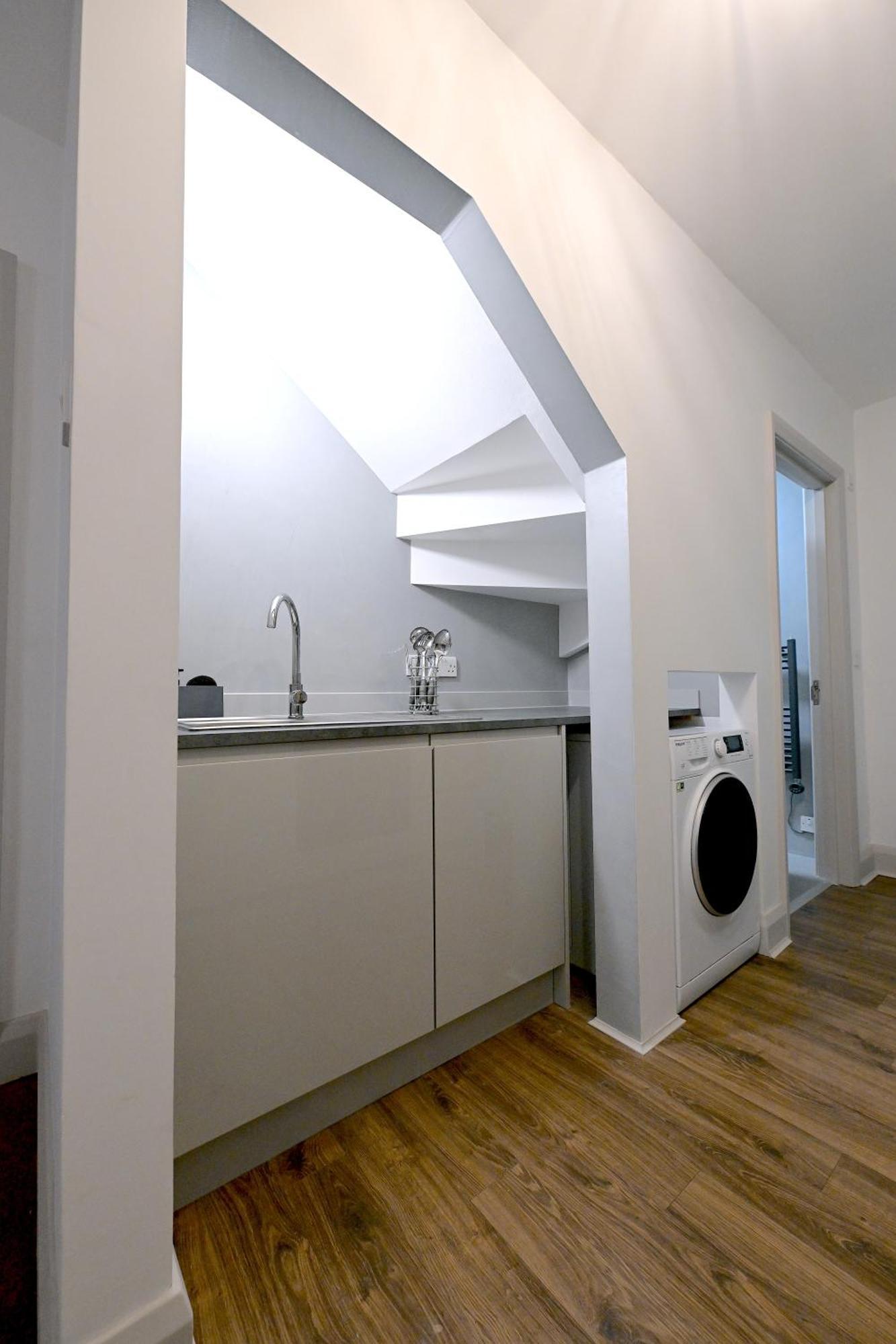 Fully Refurbed 2025 1 Minute To Old Street Station * Londen