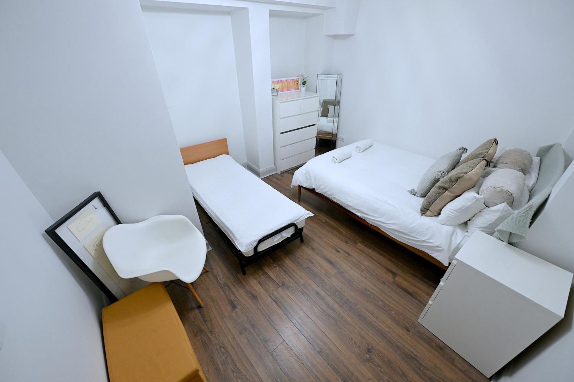 Fully Refurbed 2025 1 Minute To Old Street Station * Londen
