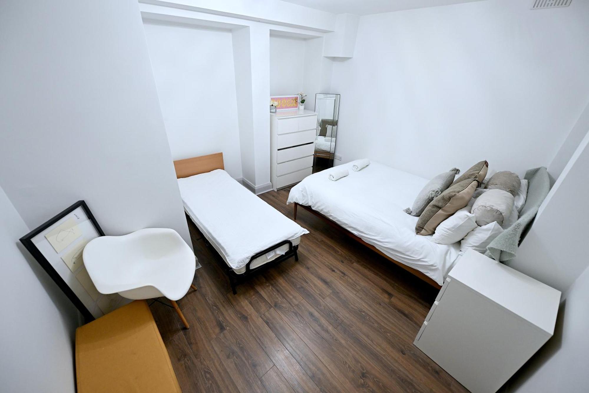 Fully Refurbed 2025 1 Minute To Old Street Station Apartment London