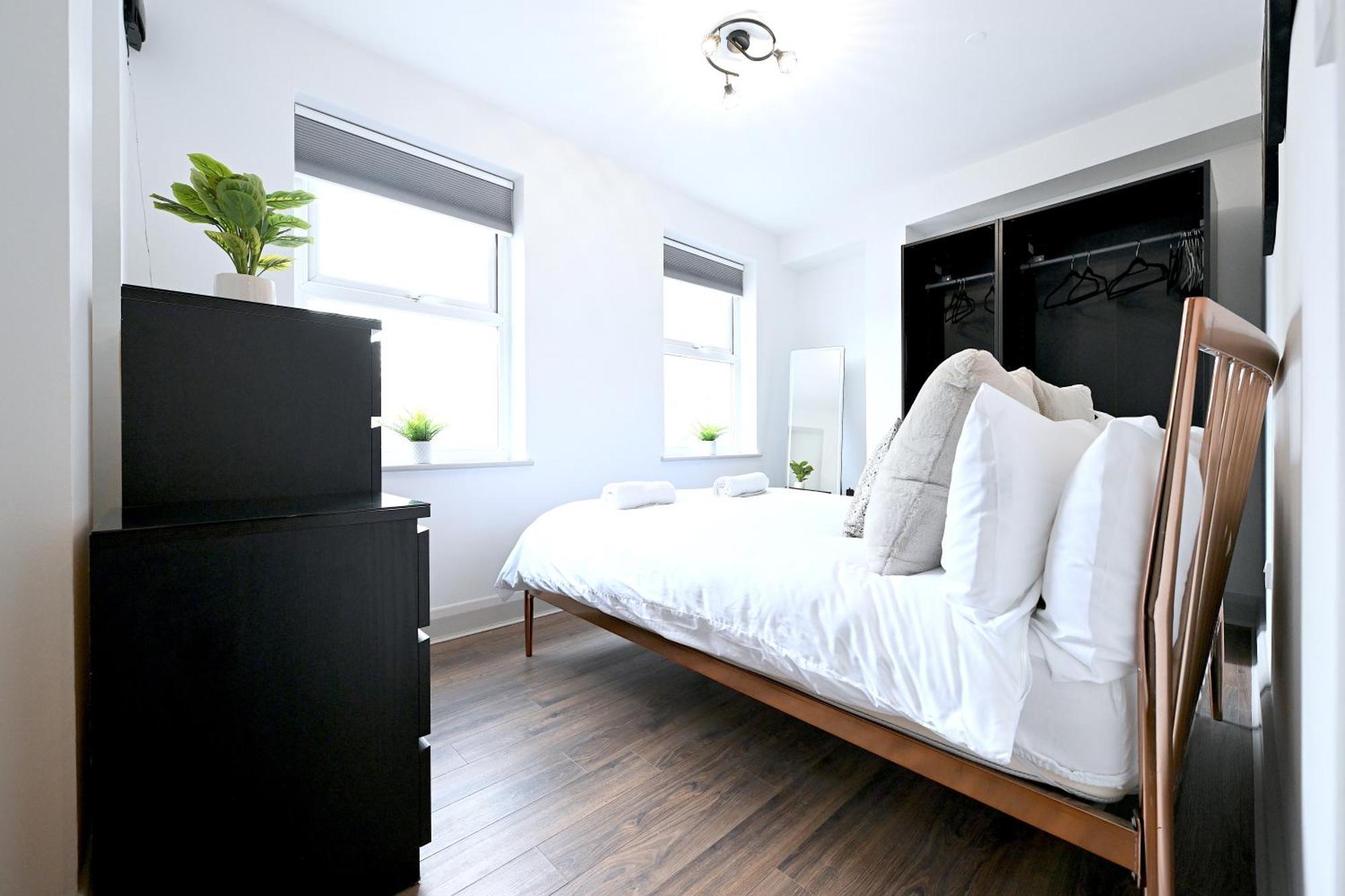 Fully Refurbed 2025 1 Minute To Old Street Station *
