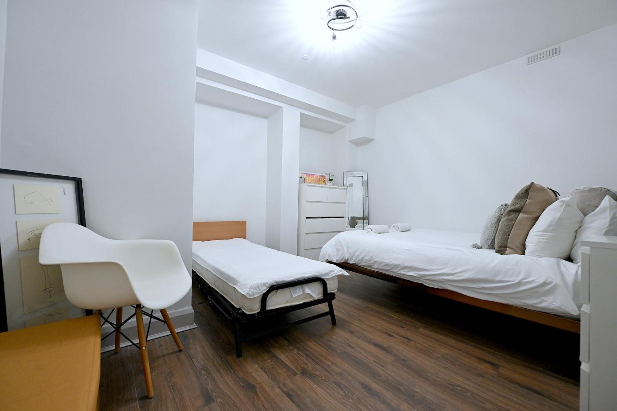 Fully Refurbed 2025 1 Minute To Old Street Station Apartment *